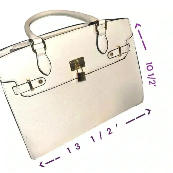 Structured Shoulder Bag. Very pretty! - Picture 2 of 14